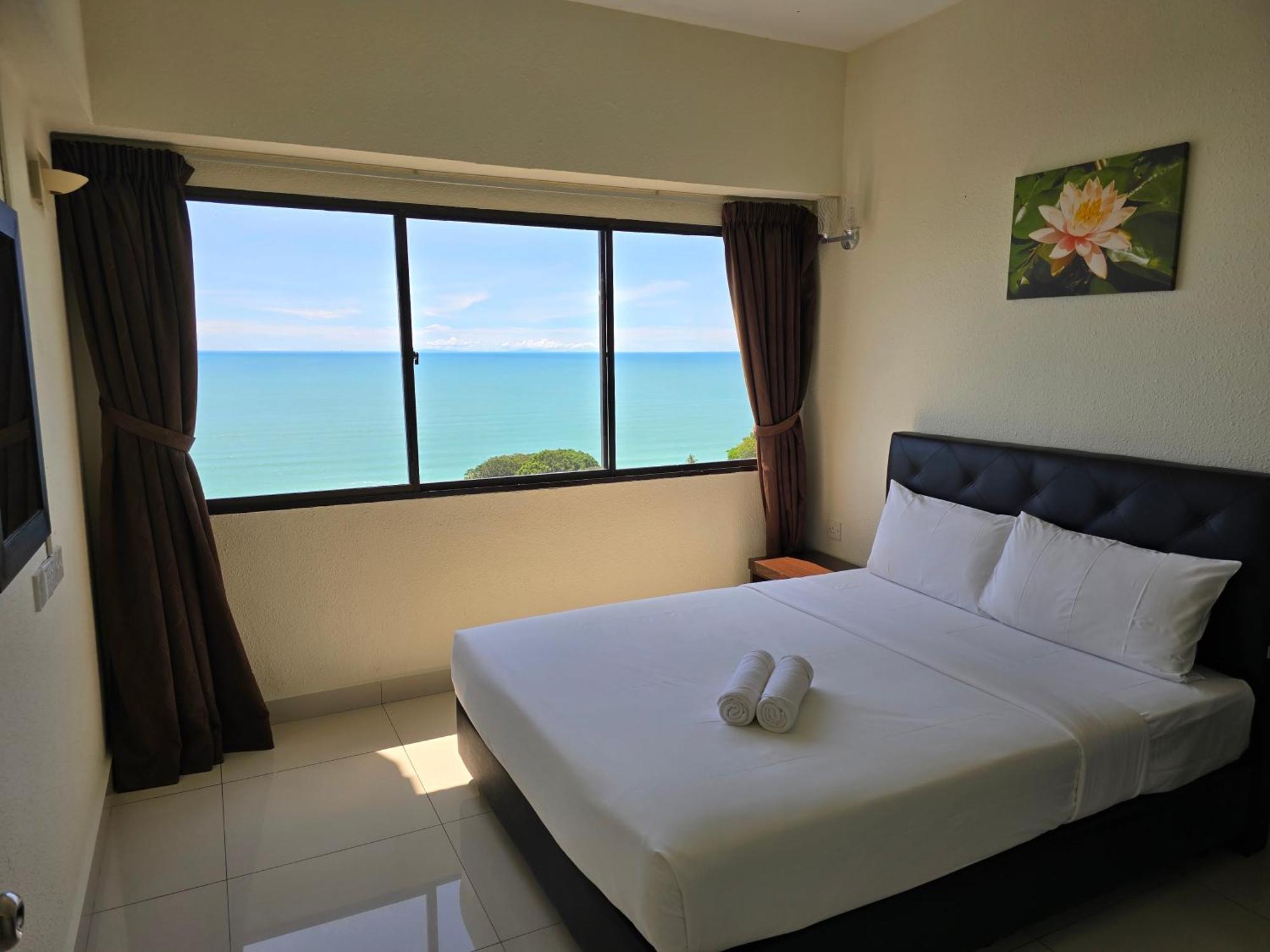 Aloka Seaview Apartment Batu Ferringhi Eksteriør billede